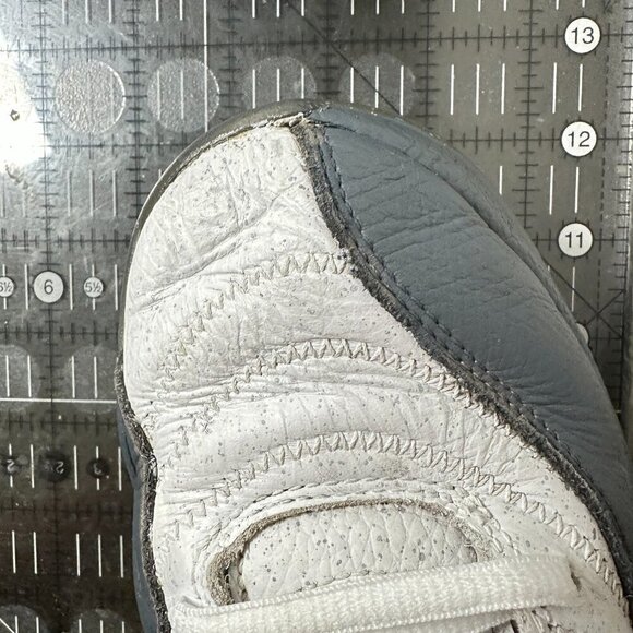 Nike Air Jordan 12 Retro Men Size 10.5 130690-160 White Dark Grey Training Shoes - Picture 11 of 11